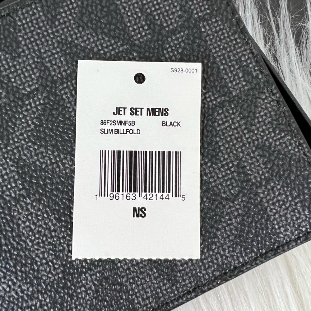 Michael Kors Jet Set Men’s Slim Billfold Wallet - Picture 10 of 14